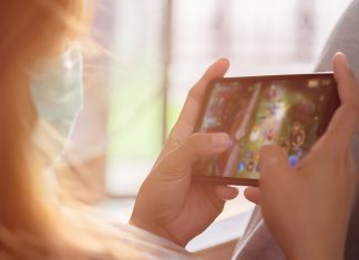 9 jocuri de consola pe care le poti juca acum pe telefonul mobil cu Android si iOS