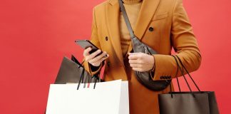 Black Friday: de ce cumparam compulsiv?