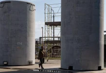 Ucraina se pregateste pentru ce este mai rau, deoarece situatia de la centrala nucleara „se apropie de critica”