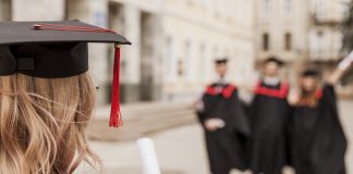 Din ce clasa socioeconomica apartineti?