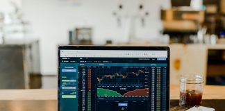 Cum sa investesti pe pietele financiare online si nu la bursa