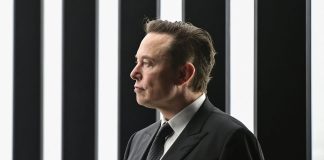 De ce miliardarii Mark Zuckerberg, Jeff Bezos si Peter Thiel vor sa traiasca mai mult – si Elon Musk nu