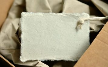 Eticheta, elementul de baza a unui produs