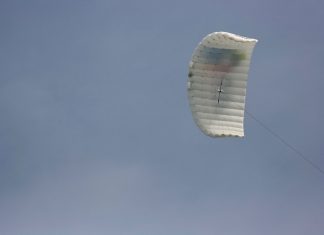 Noul mod de a produce energie eoliana cu un zmeu