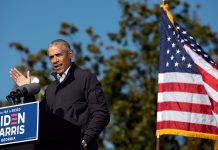 Obama indeamna activistii sa vorbeasca despre reforma, nu despre definantarea politiei