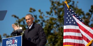 Obama indeamna activistii sa vorbeasca despre reforma, nu despre definantarea politiei