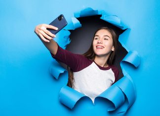 Cum sa-ti pui fotografia de profil pe Facebook pentru a o face sa para completa