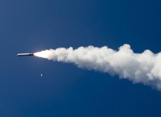 Rachetele rusesti bombardeaza orasele din Ucraina, lovind infrastructura de energie si apa