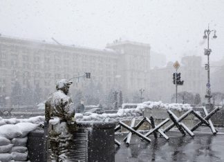 Atacurile rusesti asupra retelei electrice a Ucrainei continua pe masura ce iarna se apropie