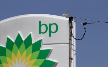 BP vede profituri uriase din cauza preturilor ridicate la petrol si gaze