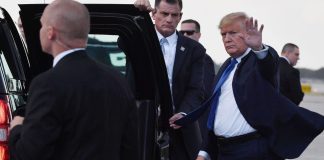 Trump vorbeste despre iertarea dupa revocarea acestuia fortata din functia de presedinte