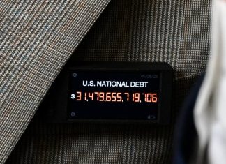 Acordul privind plafonul datoriilor sugereaza ca datoria va continua sa creasca rapid