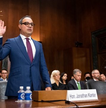 Administratia Biden dezvaluie orientari mai stricte privind fuziunile