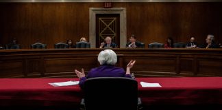 Avertismentele lui Yellen cu privire la limita de indatorare nu au fost luate in seama, lasand-o sa se confrunte cu consecintele