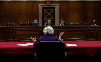 Avertismentele lui Yellen cu privire la limita de indatorare nu au fost luate in seama, lasand-o sa se confrunte cu consecintele