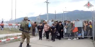 Azerbaidjanul a revendicat Nagorno-Karabah. Ce inseamna asta pentru zecile de mii care traiesc acolo?