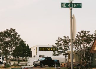 Boom-ul de marijuana al orasului Oregon starneste invidie in Idaho