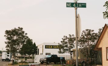 Boom-ul de marijuana al orasului Oregon starneste invidie in Idaho