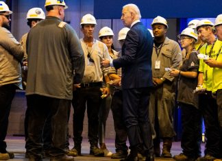 Casa Alba respinge degradarea creditului Fitch, protejandu-l pe Biden