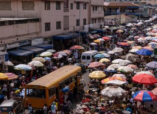 Criza si salvare: Ciclul chinuitor care urmareste natiunile indatorate