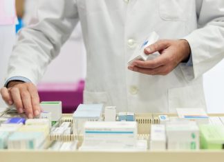 De ce lucratorii de la farmacie Walgreens renunta la locul de munca