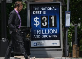 De ce reducerile de cheltuieli probabil nu vor zdruncina economia