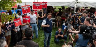 DeSantis si Trump reinnoiesc politica pandemica