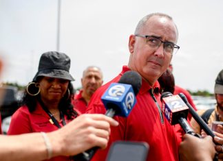 Dispretul lui Shawn Fain pentru „clasa miliardarilor” informeaza confruntarea lui cu producatorii de automobile din Detroit