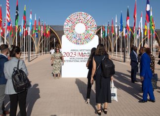 Economia globala fragila se confrunta cu o noua criza din cauza razboiului Israel-Gaza