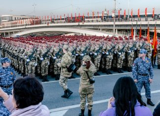 Economia Rusiei este din ce in ce mai structurata in jurul razboiului sau din Ucraina