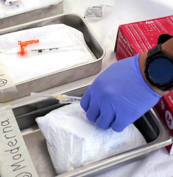 FDA aproba noi vaccinuri Covid