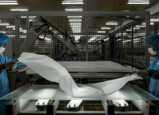 Lantul de aprovizionare solara devine mai opac pe fondul preocuparilor legate de drepturile omului