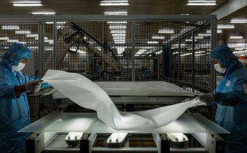 Lantul de aprovizionare solara devine mai opac pe fondul preocuparilor legate de drepturile omului