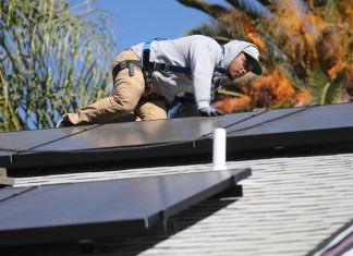 Legea climatica a lui Biden modifica investitiile private in Statele Unite