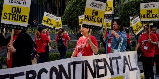 Lucratorii hotelului din Los Angeles intra in greva
