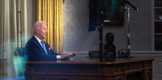 ”Miza nu putea fi mai mare”: Biden lauda acordul privind limitarea datoriei