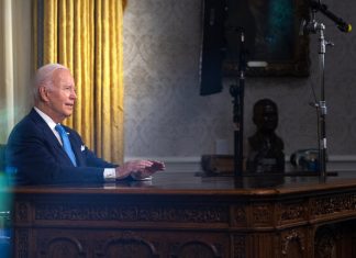 ”Miza nu putea fi mai mare”: Biden lauda acordul privind limitarea datoriei