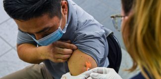 Noul vaccin Covid: Ce trebuie sa stiti despre amplificatorul monovalent