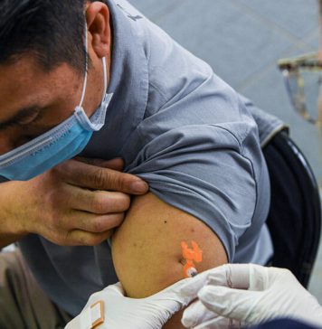 Noul vaccin Covid: Ce trebuie sa stiti despre amplificatorul monovalent