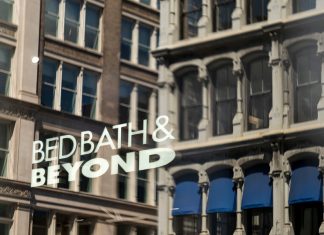Overstock vede un viitor in a se autointitula Bed Bath & Beyond