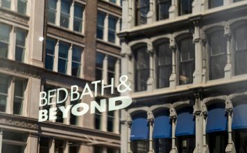 Overstock vede un viitor in a se autointitula Bed Bath & Beyond