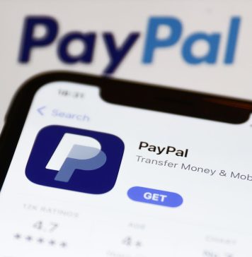 PayPal lanseaza Stablecoin fixat in USD. Ar trebui sa investesti?