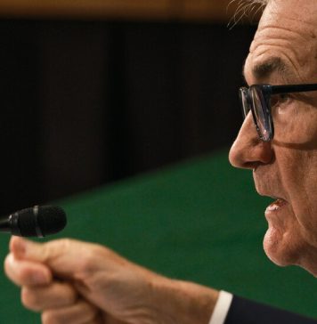 Piata muncii pretuita a lui Jerome Powell a revenit