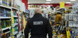 Recunoasterea faciala se raspandeste ca instrument de combatere a furtului din magazine
