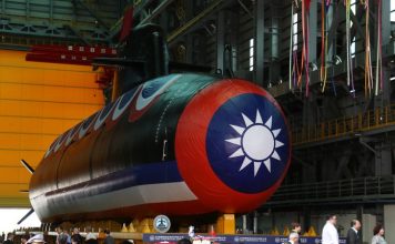 Taiwan dezvaluie primul submarin construit intern, pe masura ce amenintarea Chinei creste