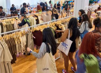 TikTok, Shein si alte companii se distanteaza de China