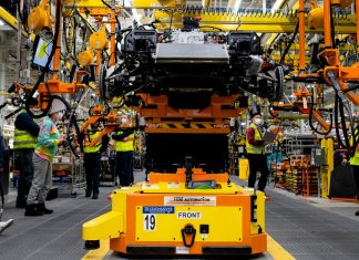 UAW ar putea intra in greva