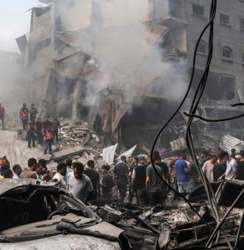 Un atac aerian israelian loveste o piata din Gaza