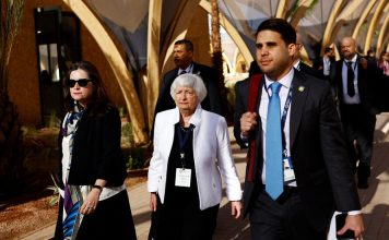 Yellen spune ca SUA iau in considerare noi sanctiuni impotriva Iranului si Hamas