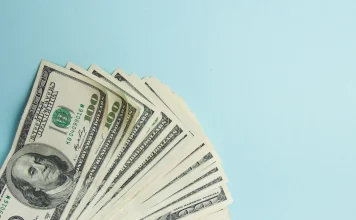 10 obiective de bani pe care ar trebui sa le stabilesti pentru sarbatori